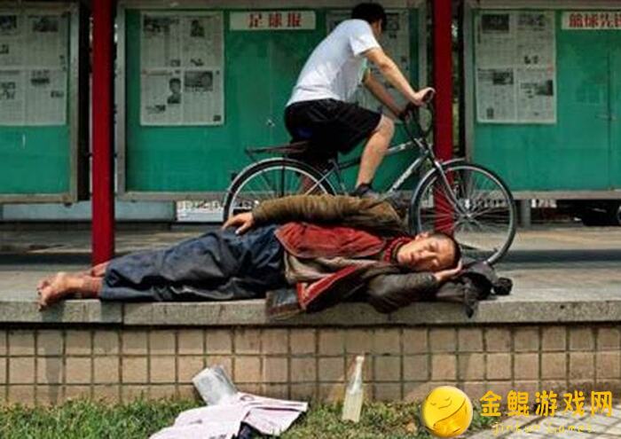 流浪方舟玩家攻略:入坑两个月,小白如何两个月通关升级,必备入门秘籍①一战到底!